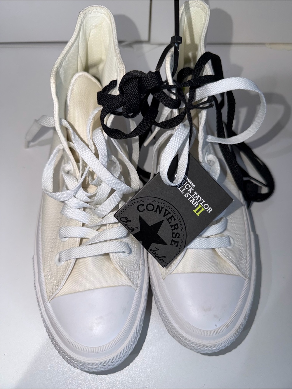 Converse Chuck Taylor All Star II High Top White Sneaker Sz 8.5 K